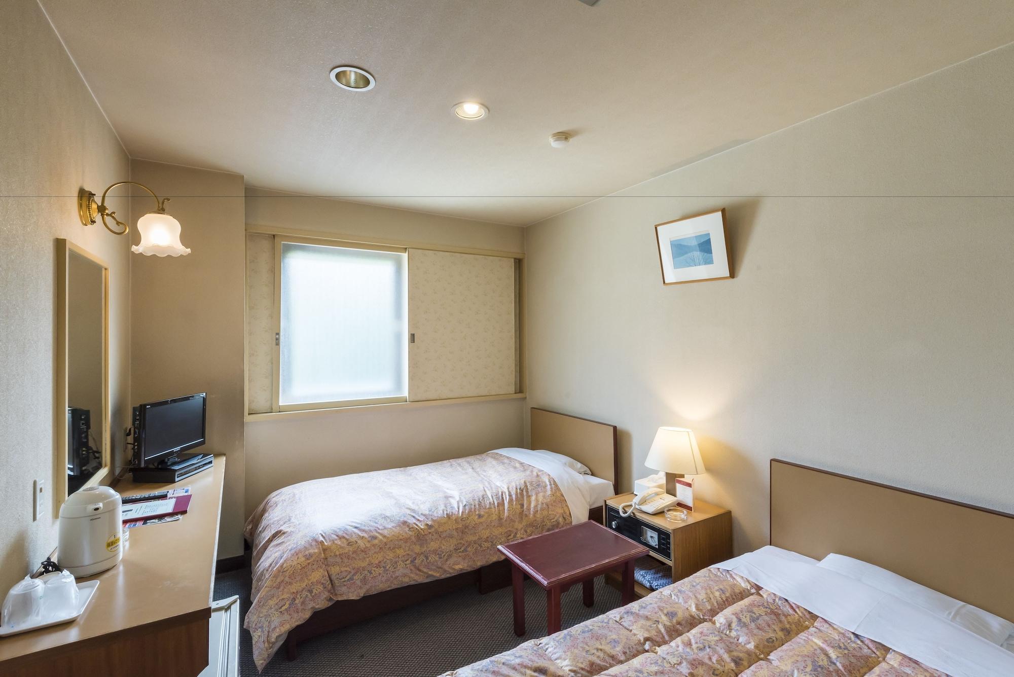 Oka Hotel Канандзава Экстерьер фото