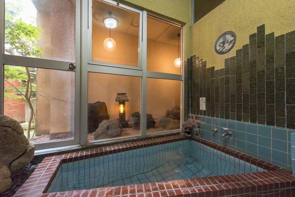 Oka Hotel Канандзава Экстерьер фото