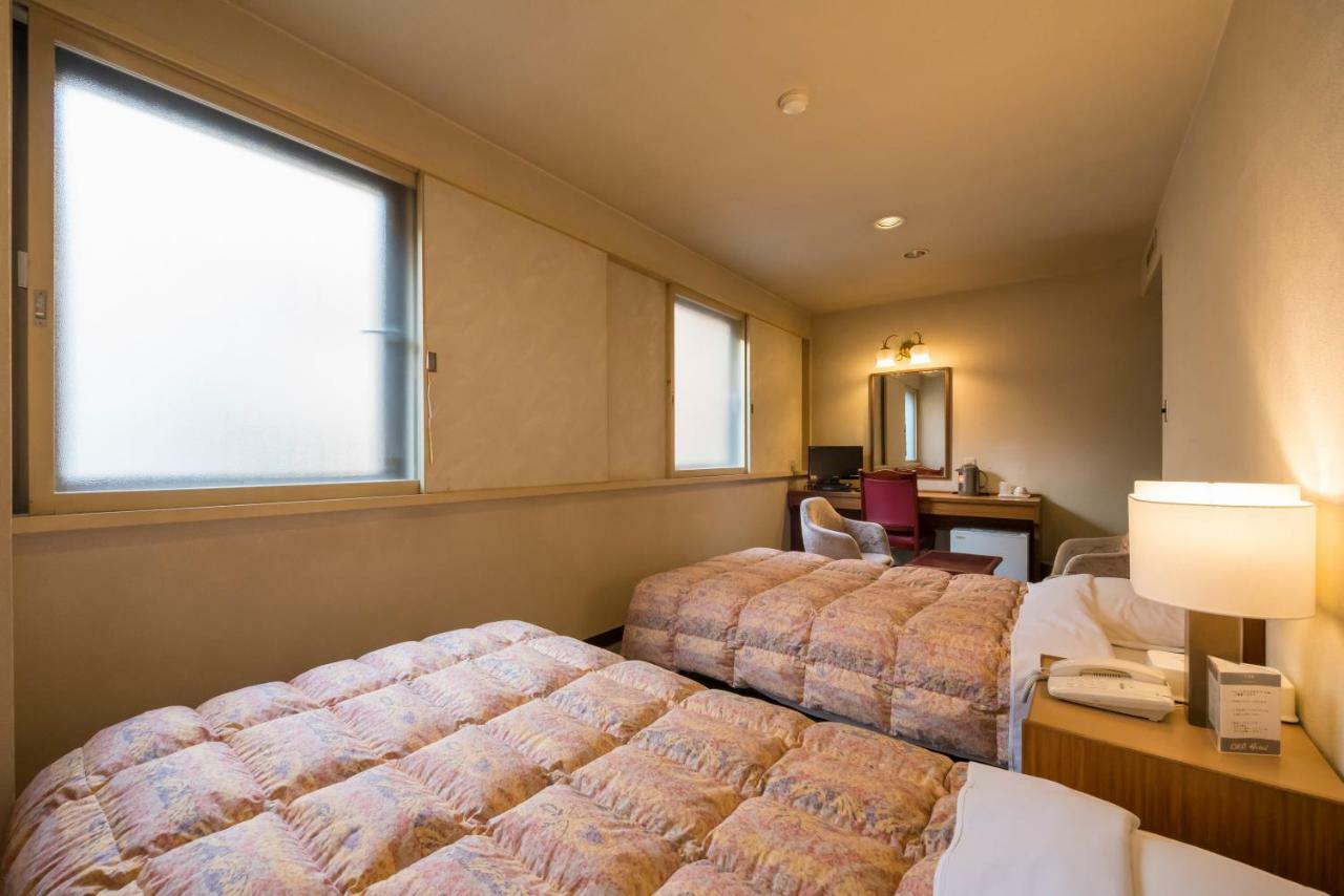 Oka Hotel Канандзава Экстерьер фото